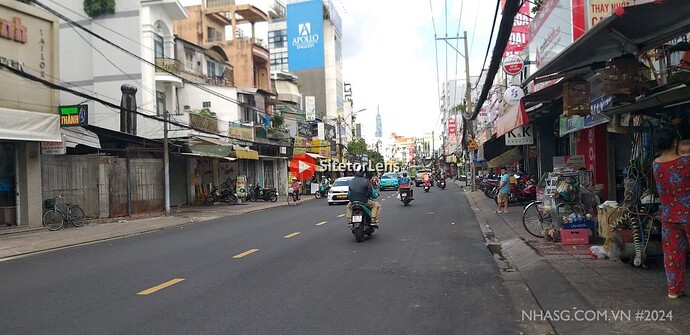 Bán nhà mặt tiền  304B Lê Quang Định 5