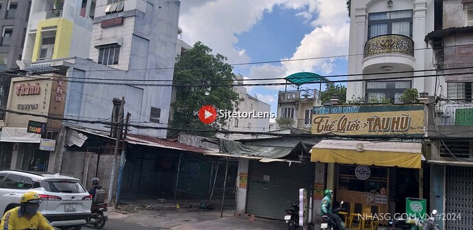 Bán nhà mặt tiền  304B Lê Quang Định 4