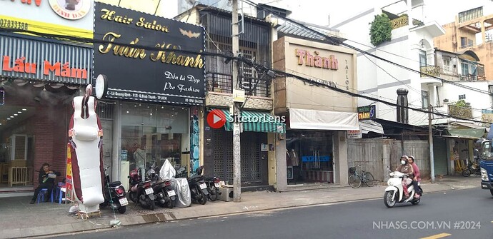 Bán nhà mặt tiền  304B Lê Quang Định 6