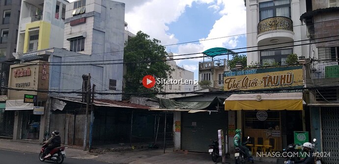 Bán nhà mặt tiền  304B Lê Quang Định 3